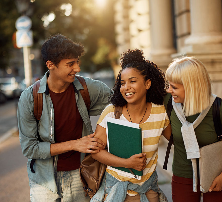 College students with a scholarship from Red Canoe Credit Union